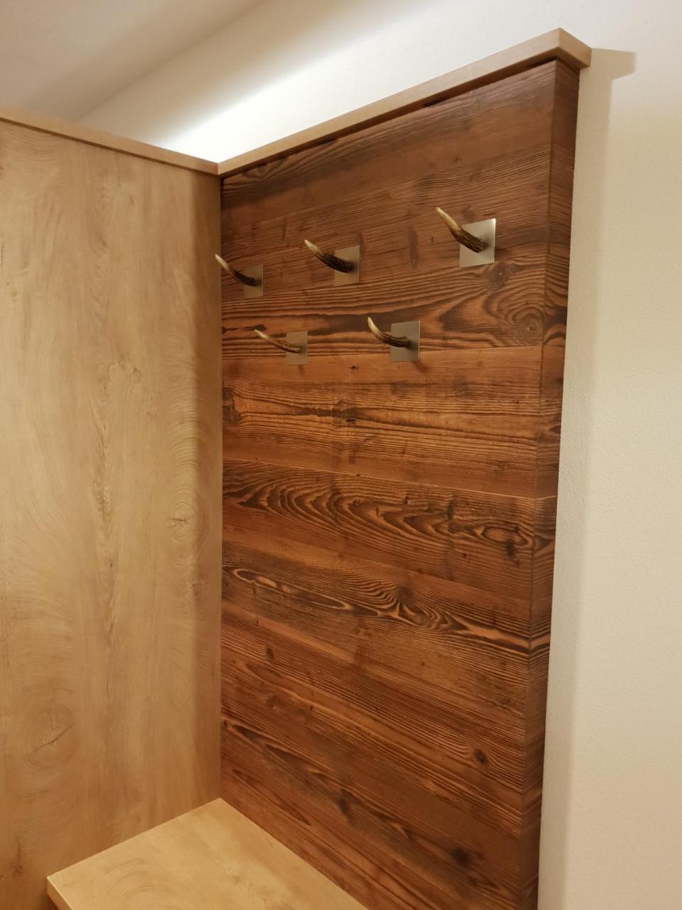 Lustiger Hirsch Hotel Akams Екстериор снимка