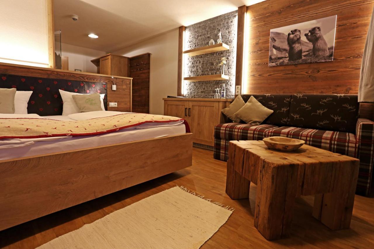 Lustiger Hirsch Hotel Akams Екстериор снимка